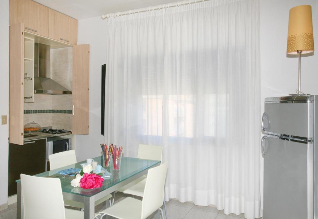 Residence Internazionale Rimini Pokoj fotografie